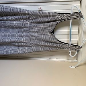 TORRID BLACK AND WHITE HOUNDSTOOTH DRESS